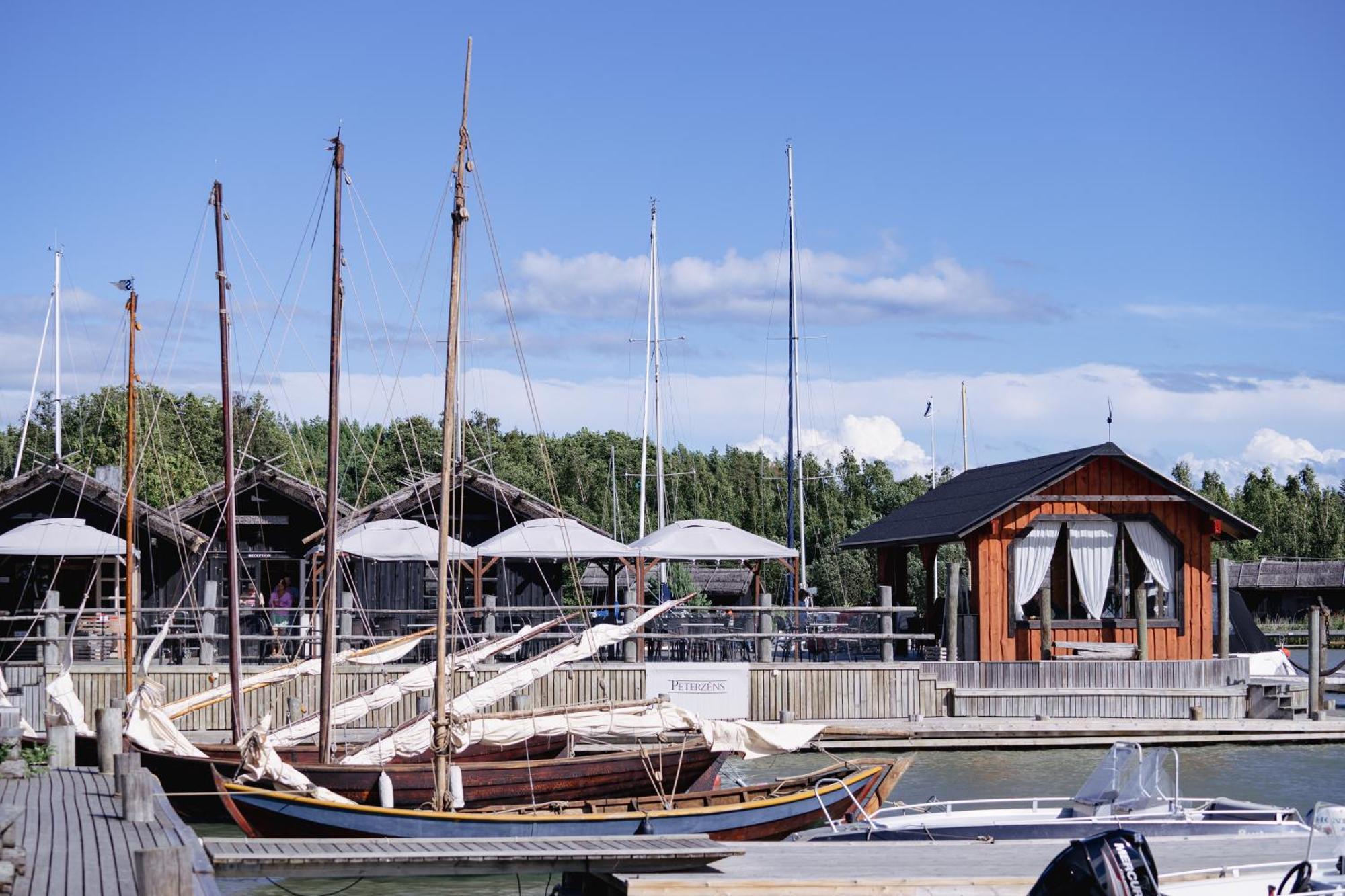 Villa Peterzens Boathouse Laupunen Exterior foto